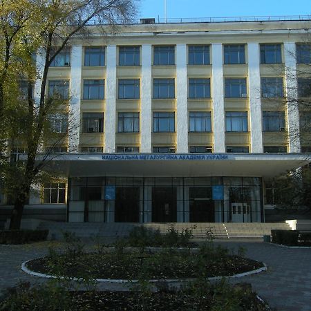 Elephant Hostel Dnipro Bagian luar foto