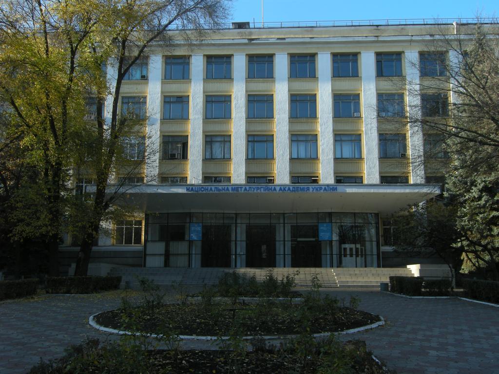 Elephant Hostel Dnipro Bagian luar foto